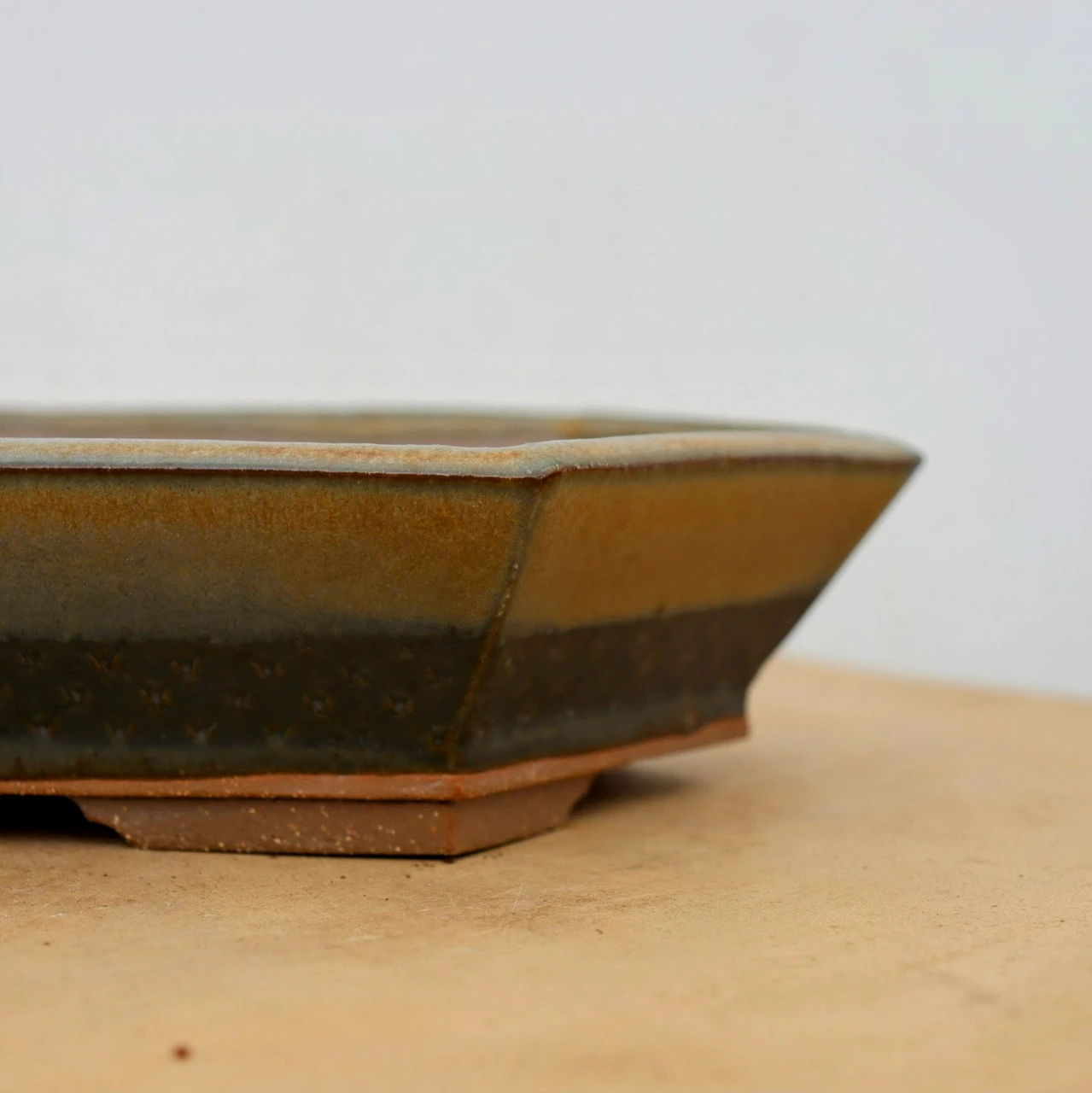 9" Sean Guo Handmade Pot (No. 78) 2 9" Sean Guo Handmade Pot (No. 78) - Image 2