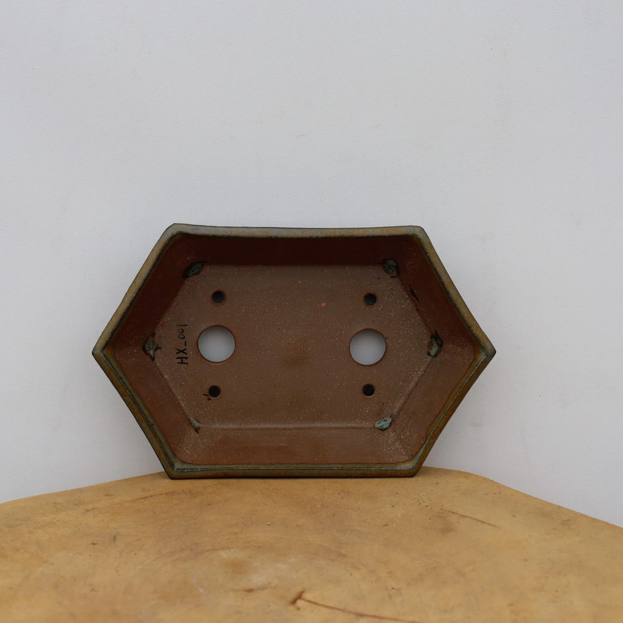 9" Sean Guo Handmade Pot (No. 78) 4 9" Sean Guo Handmade Pot (No. 78) - Image 4