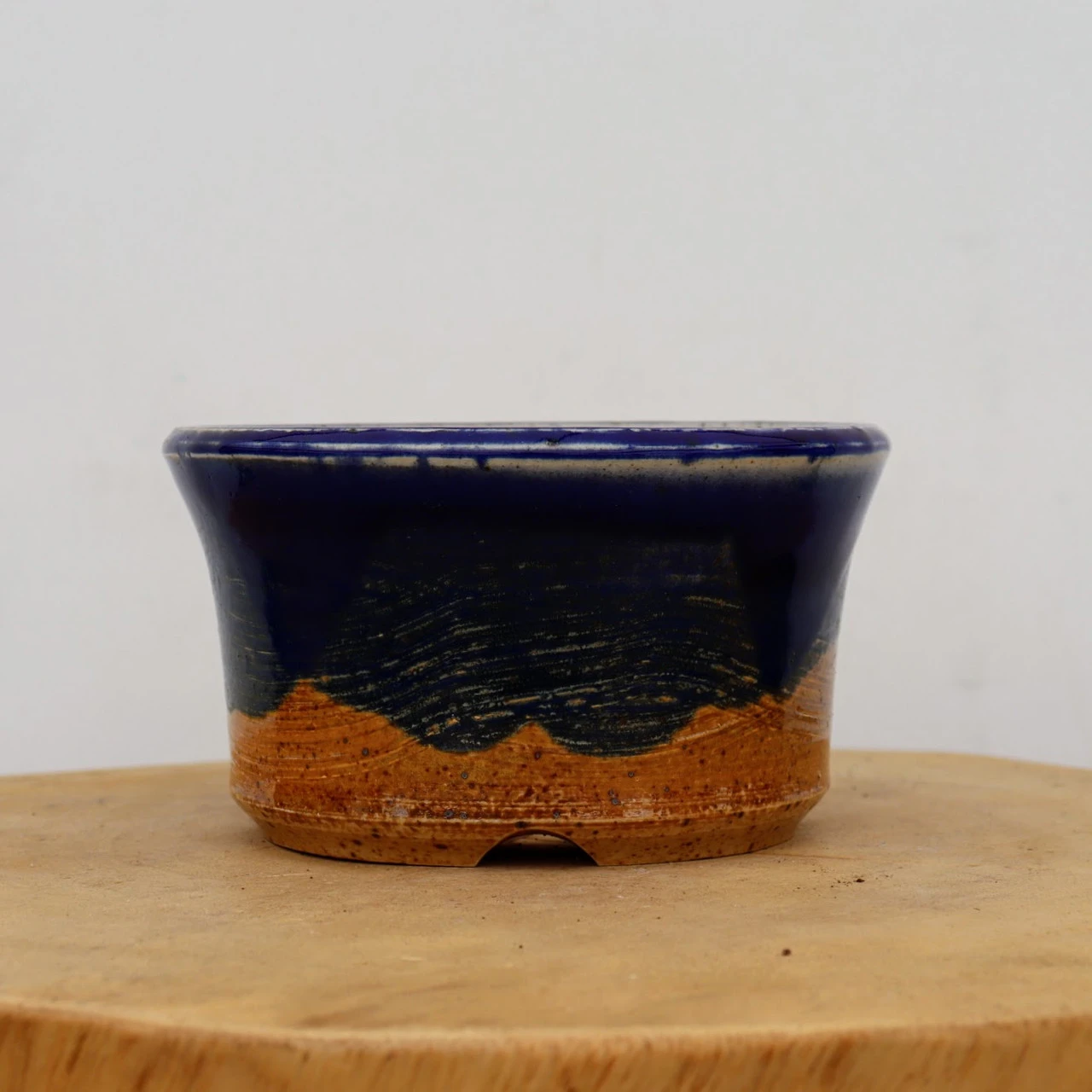 5" Sean Guo Handmade Pot (No. 86) 3 5" Sean Guo Handmade Pot (No. 86) - Image 3