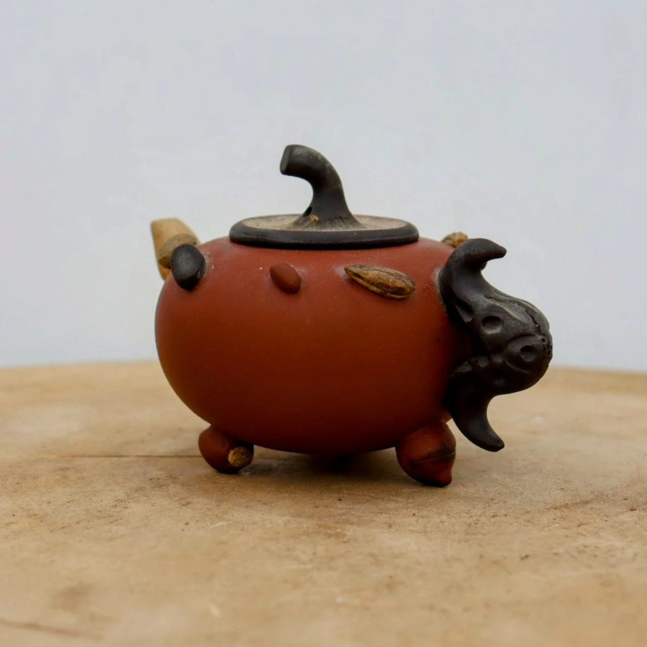 Handmade Yixing Tea Pot (No. 3) 5 Handmade Yixing Tea Pot (No. 3) - Image 5