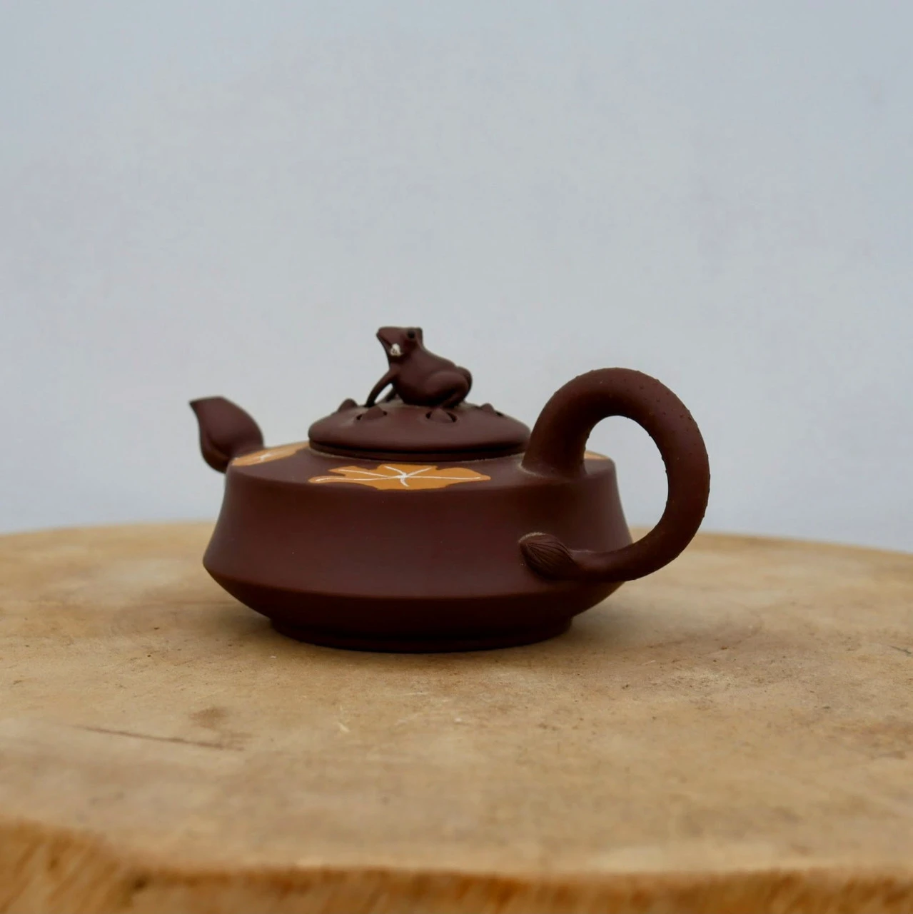 Handmade Yixing Tea Pot (No. 1) 4 Handmade Yixing Tea Pot (No. 1) - Image 4