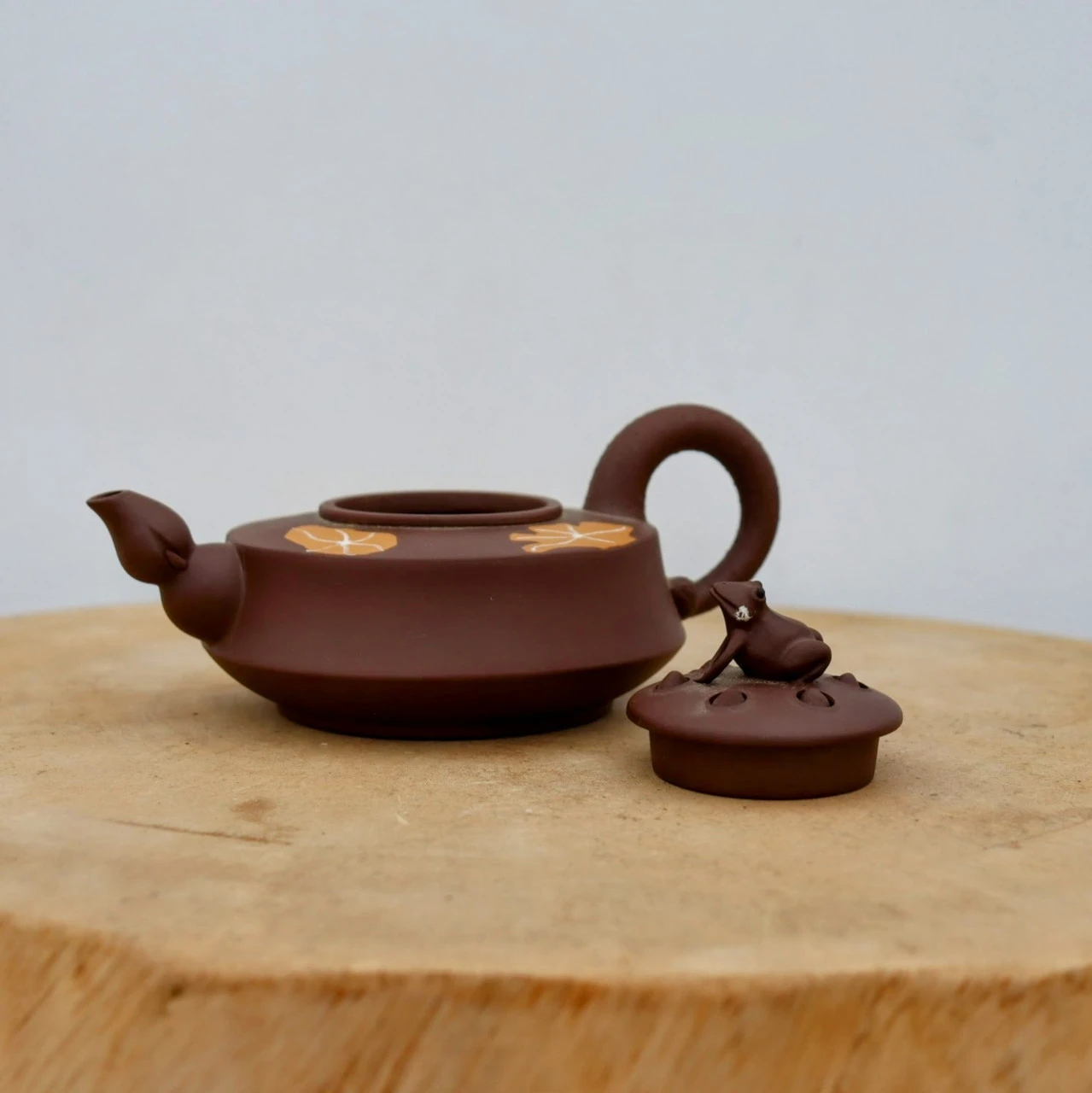 Handmade Yixing Tea Pot (No. 1) 2 Handmade Yixing Tea Pot (No. 1) - Image 2