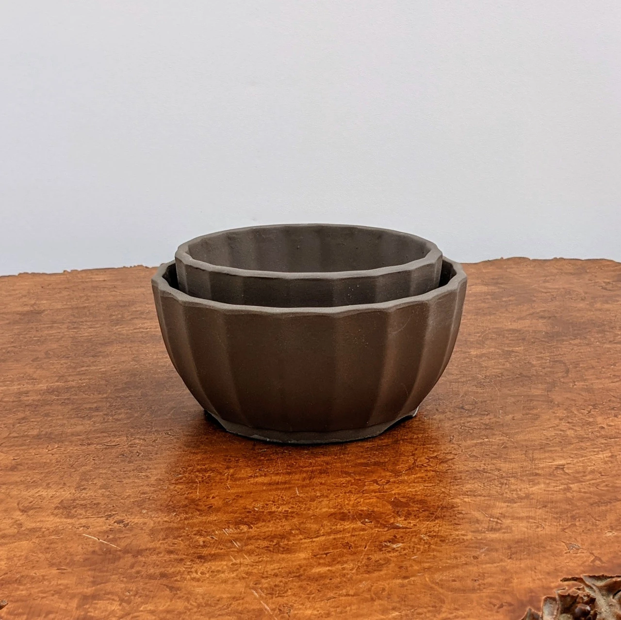 Brown (round) Unglazed Bonsai Pot (No. 04-26) 4 Brown (round) Unglazed Bonsai Pot (No. 04-26) - Image 4