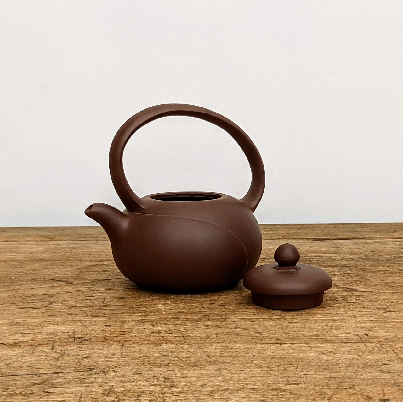 Handmade Yixing Tea Pot (No. 7) 2 Handmade Yixing Tea Pot (No. 7) - Image 2