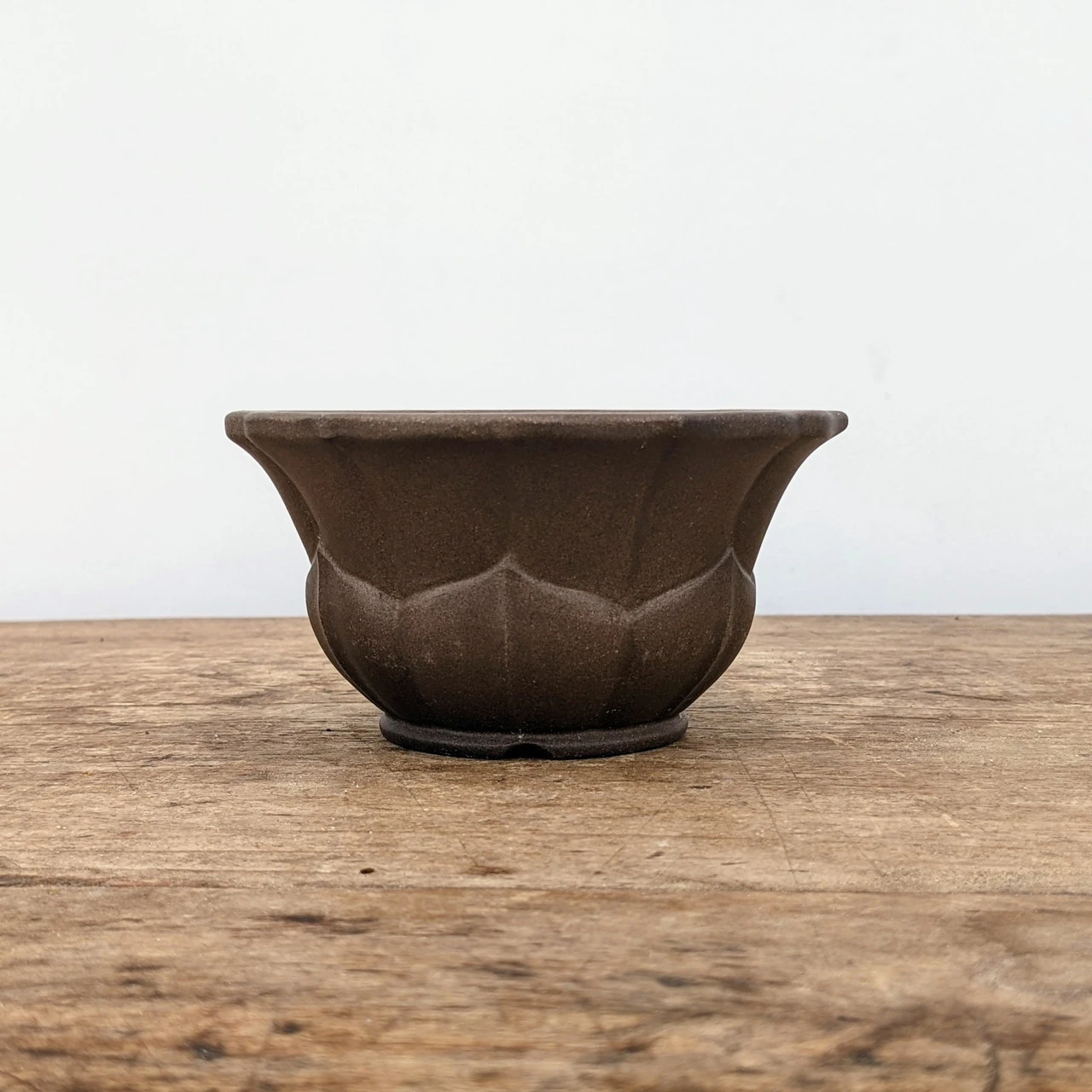 4" Round Yixing Pot (No. 60-2) 5 4" Round Yixing Pot (No. 60-2) - Image 5